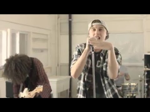 Why Do Pop Punk Bands Hate “This Town” So Much?
